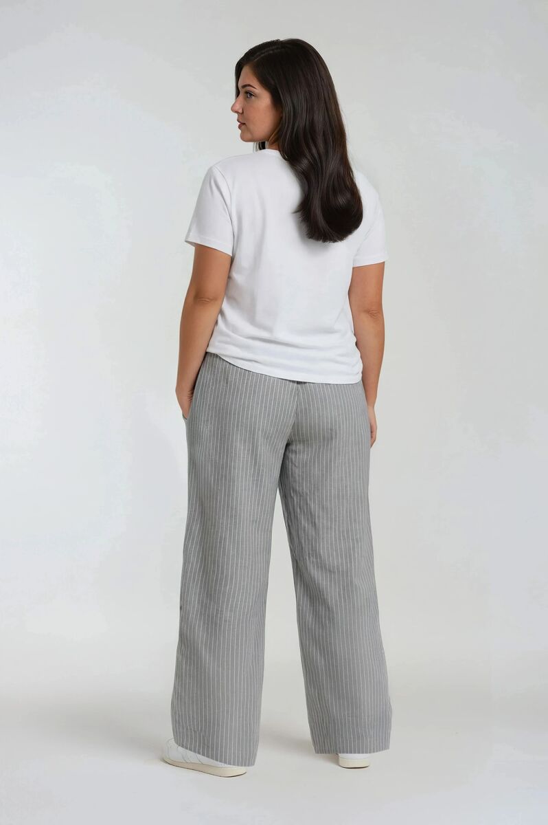 0137391001#color_GREY/WHITE