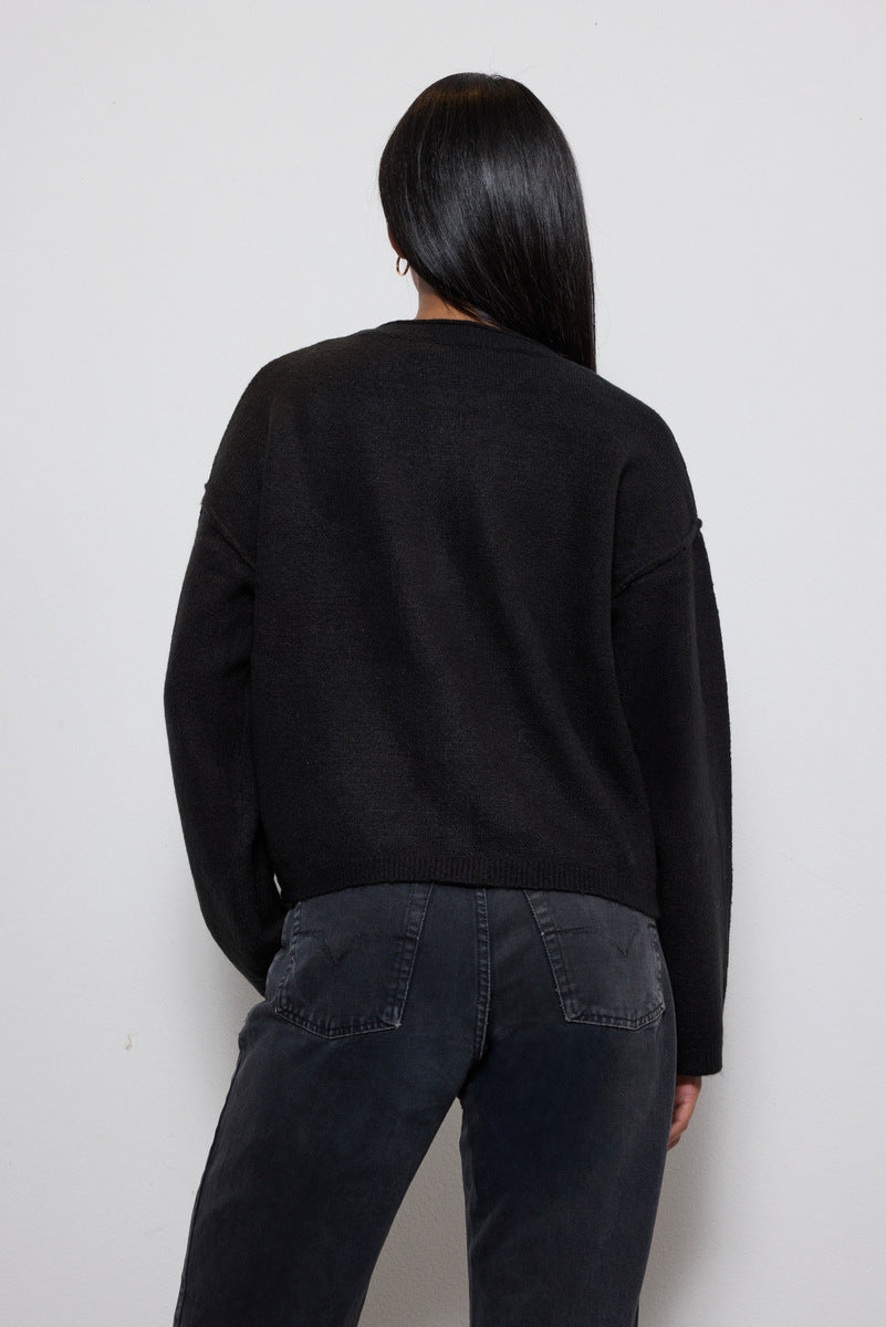 0140825902#color_BLACK