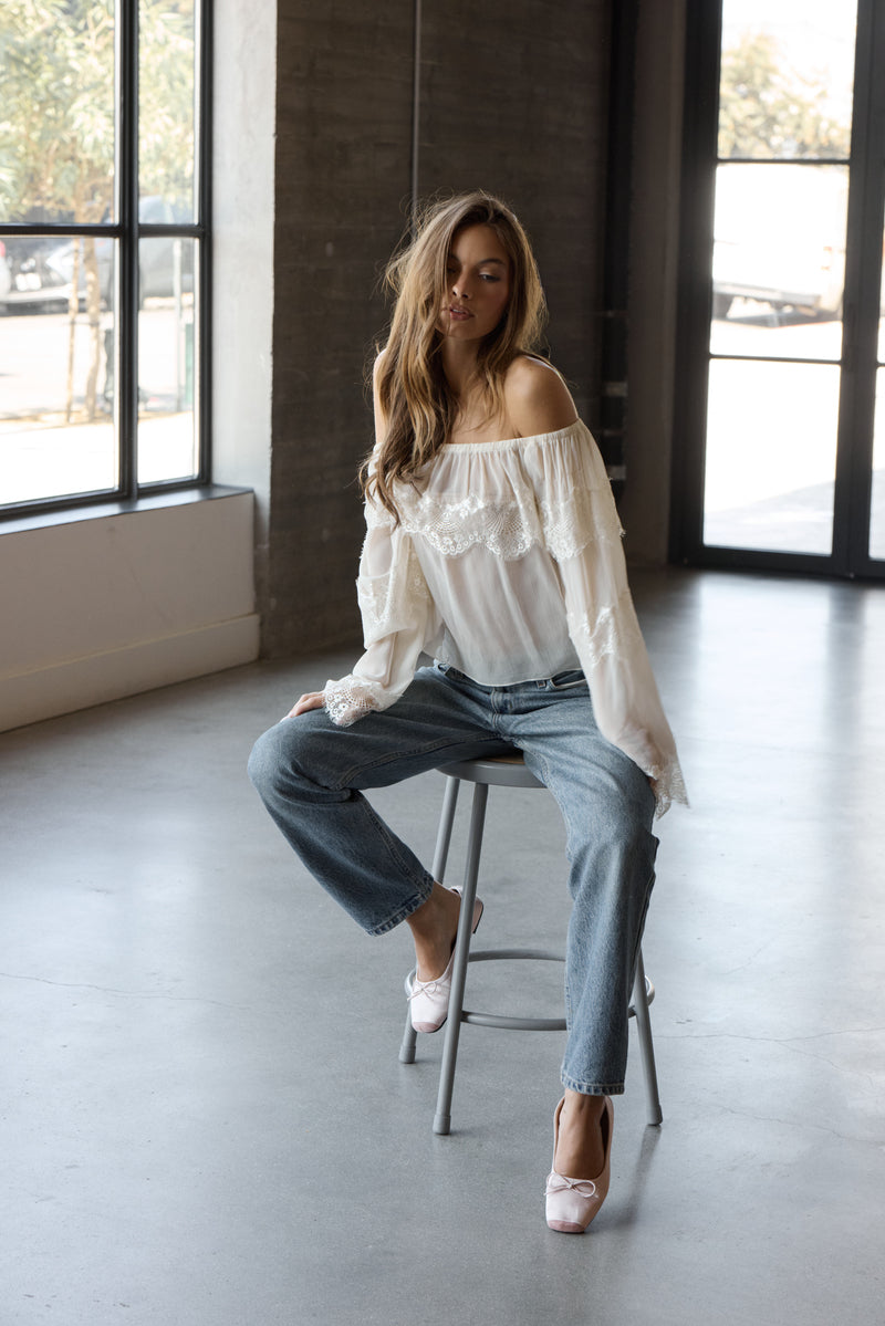 0140842102#color_CREAM