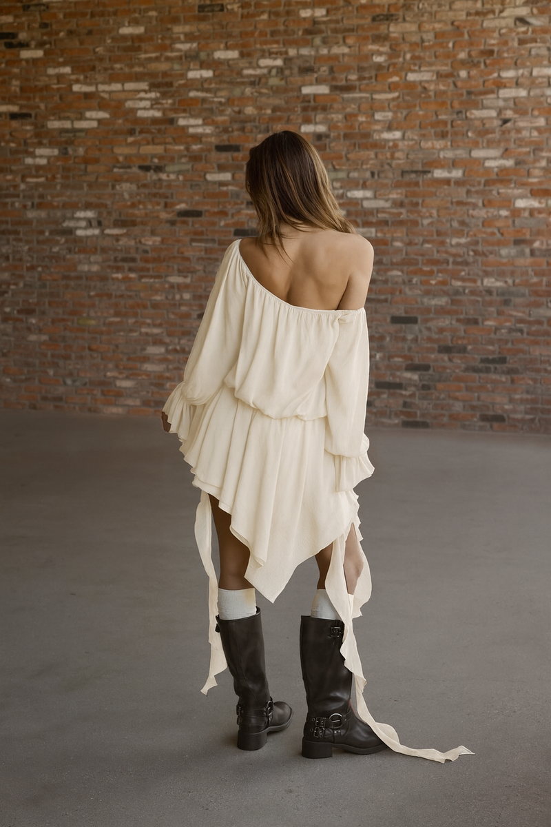 0140843403#color_CREAM