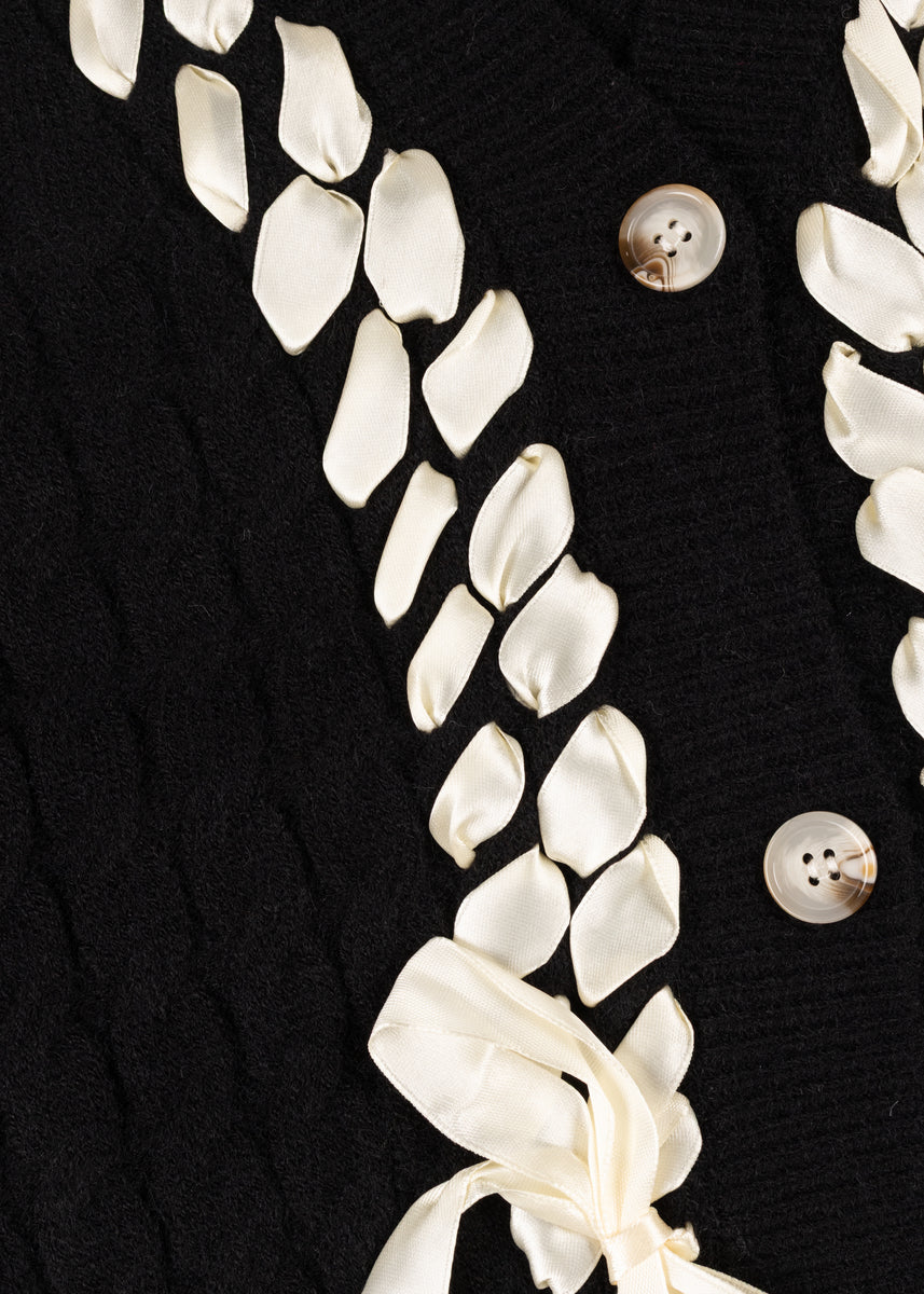 0140853102#color_BLACK/IVORY