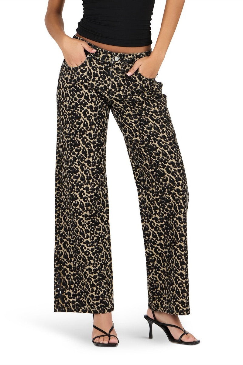 Leopard Print Low-Rise Wide-Leg Jeans