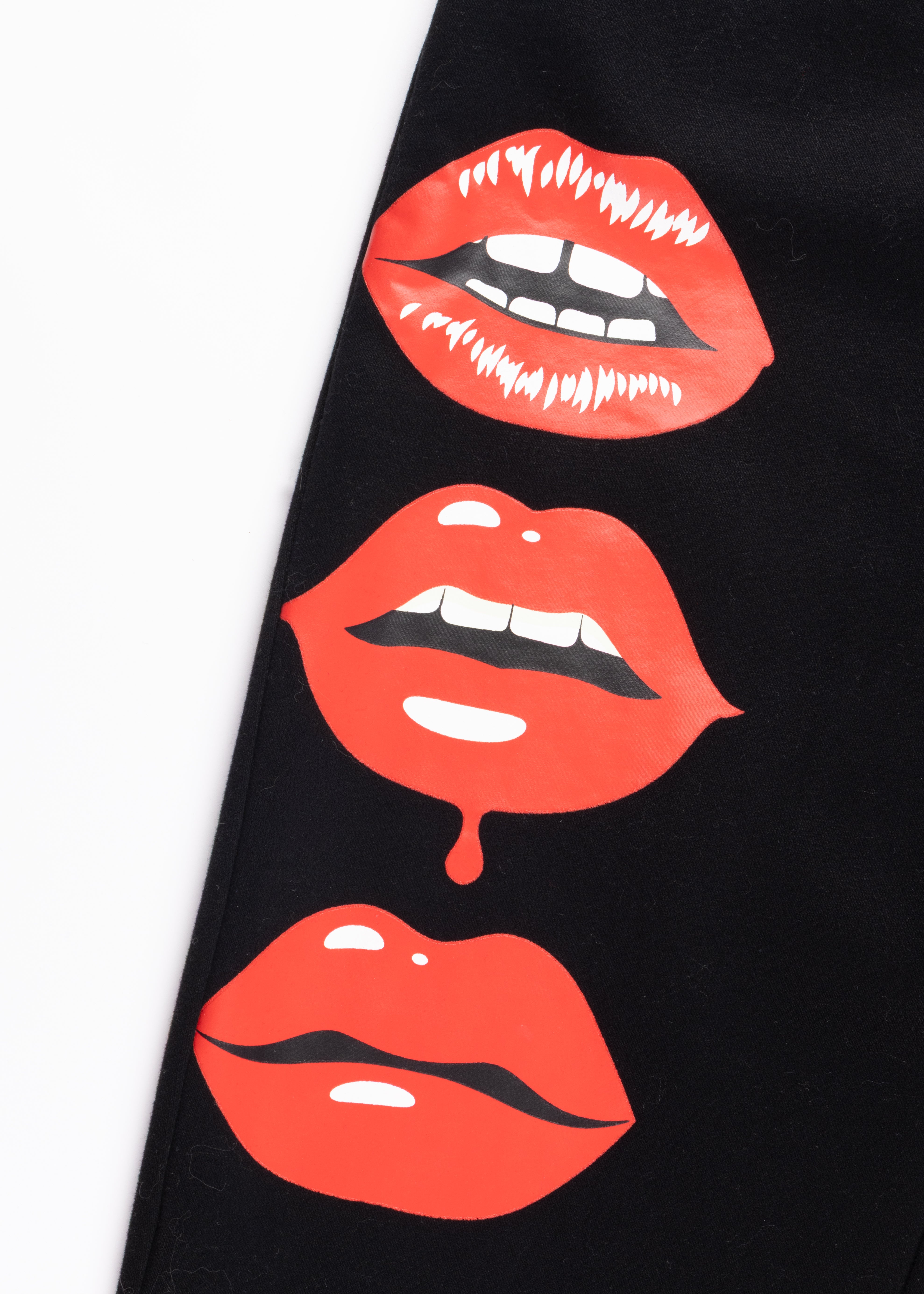 0140884301#color_BLACK