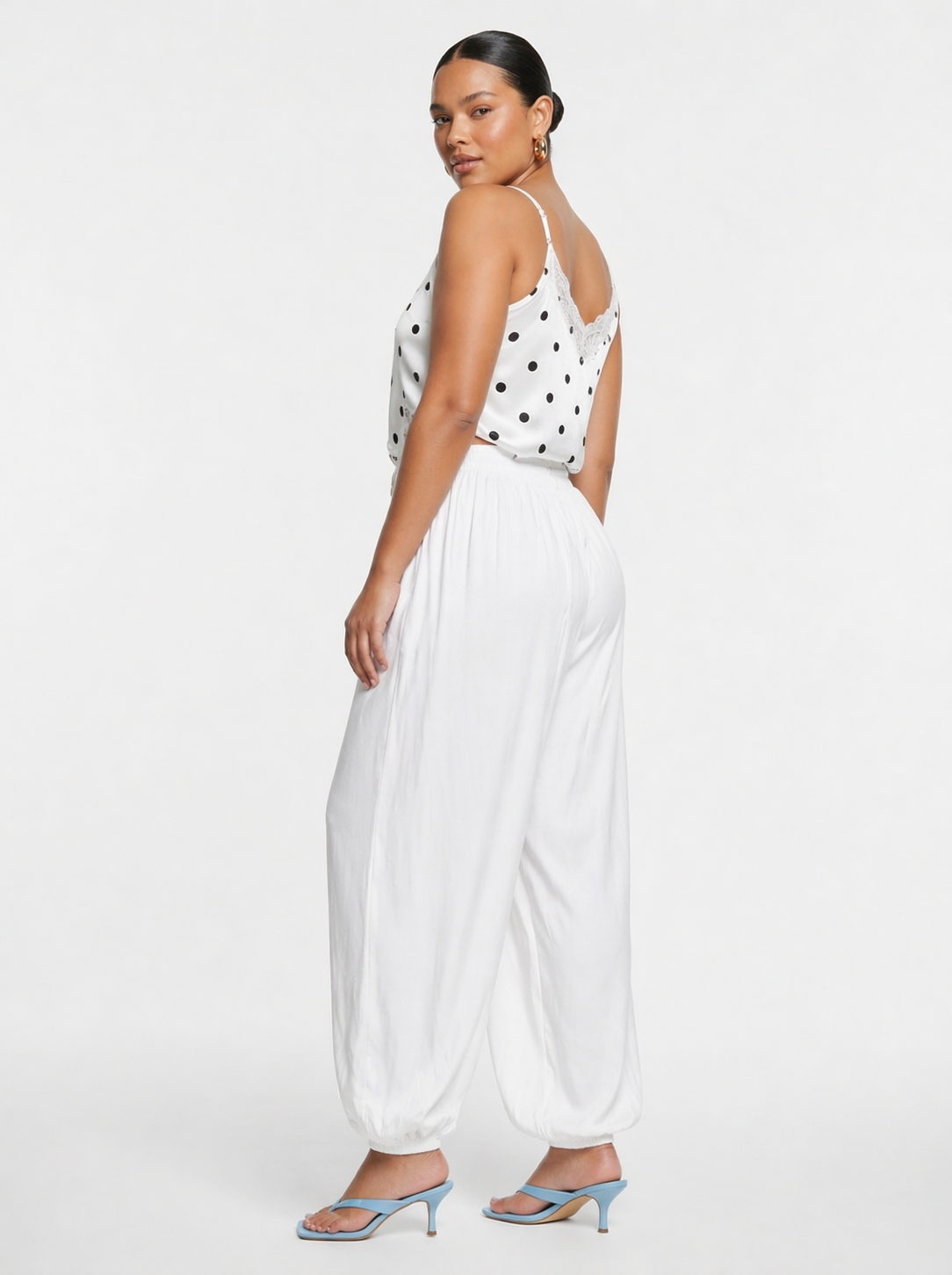 0140959201#color_WHITE