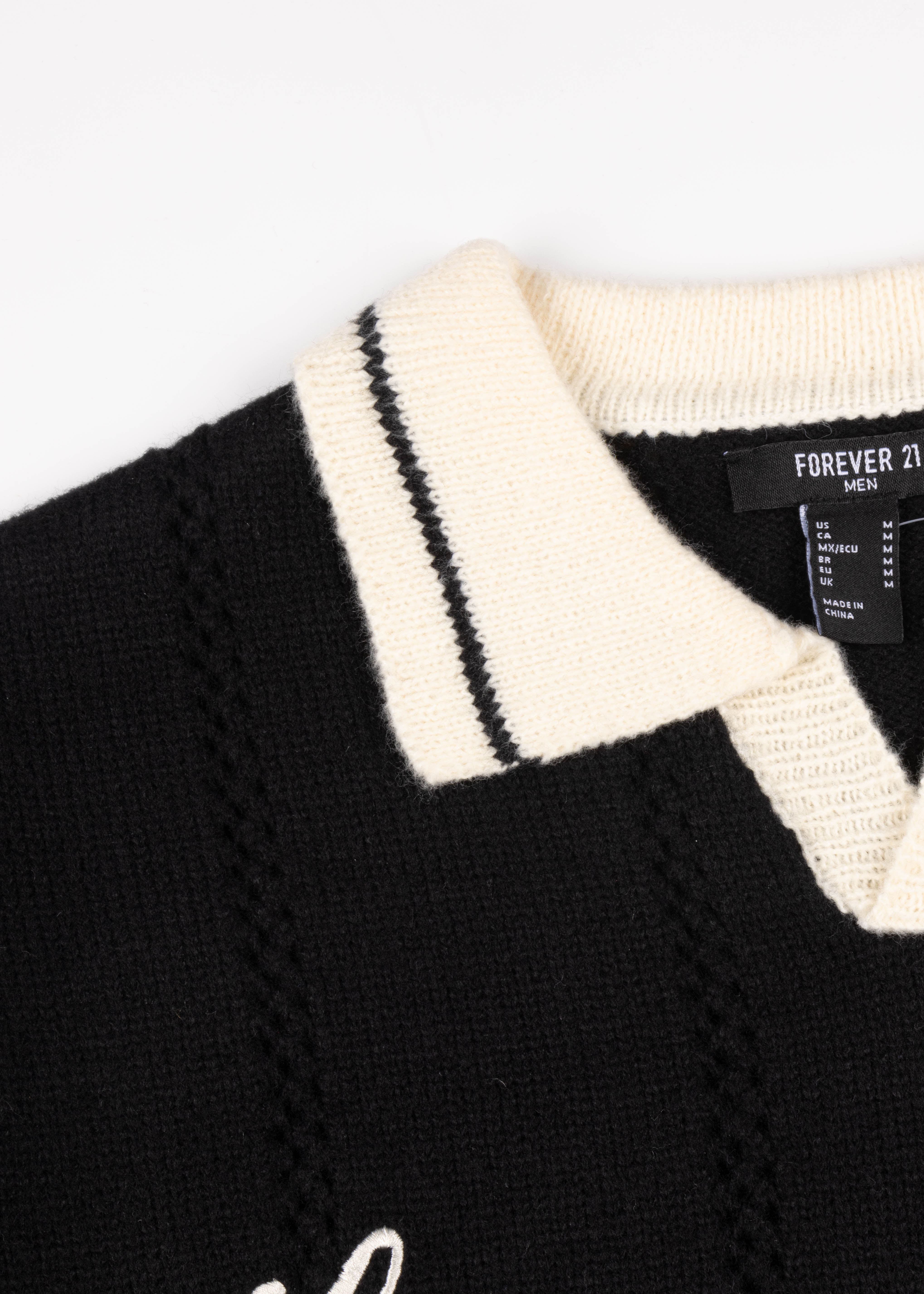 0140962301#color_BLACK