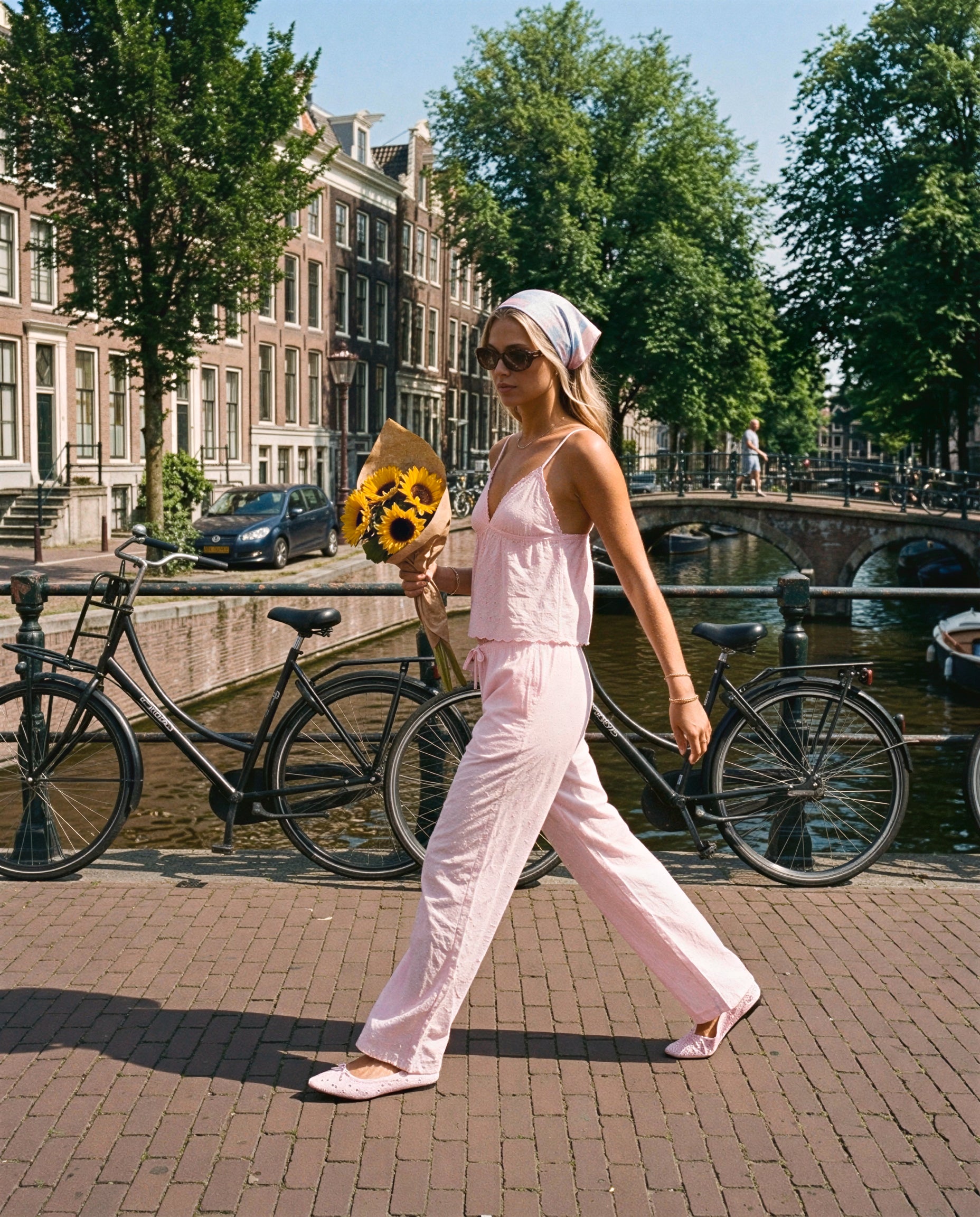 0140972302#color_PINK
