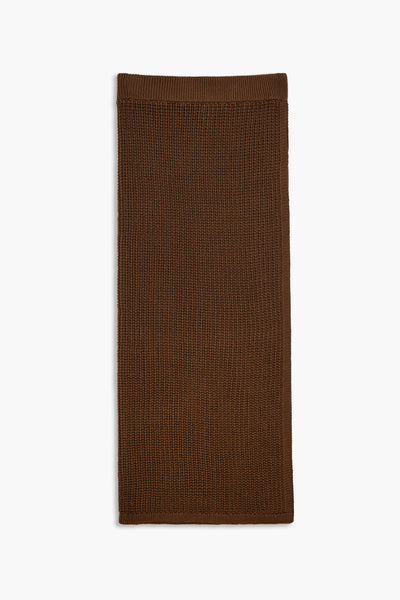 DARK BROWN