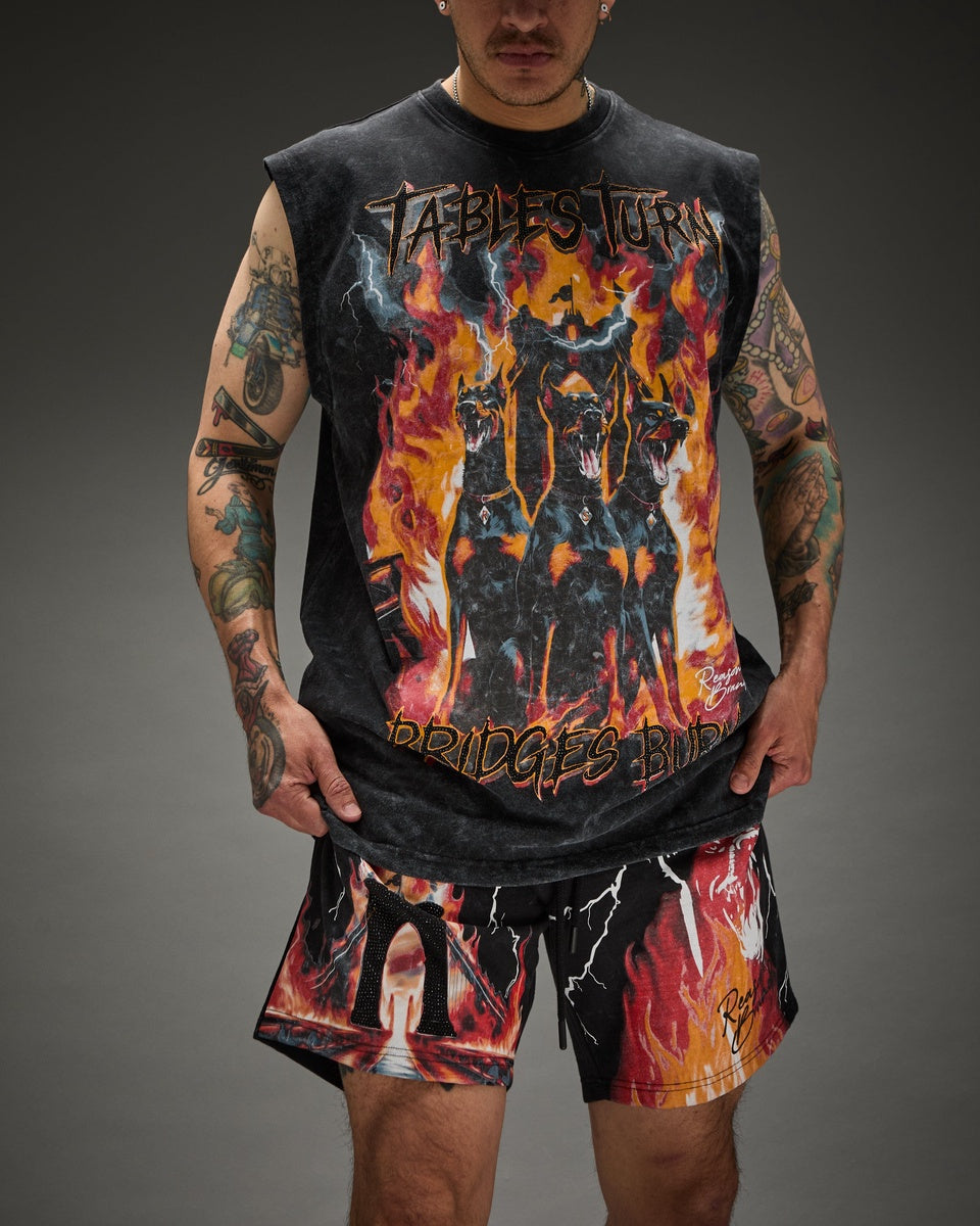 Bridges Burn Fleece Short - Washed Black