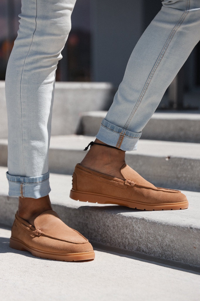 28's Venetian Leather Low Top Suede