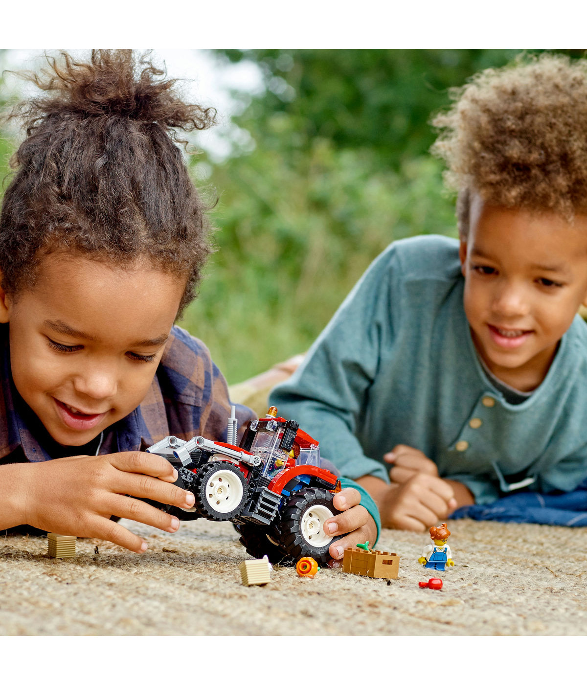 LEGO City Tractor 60287 Building Kit (148 Pieces)