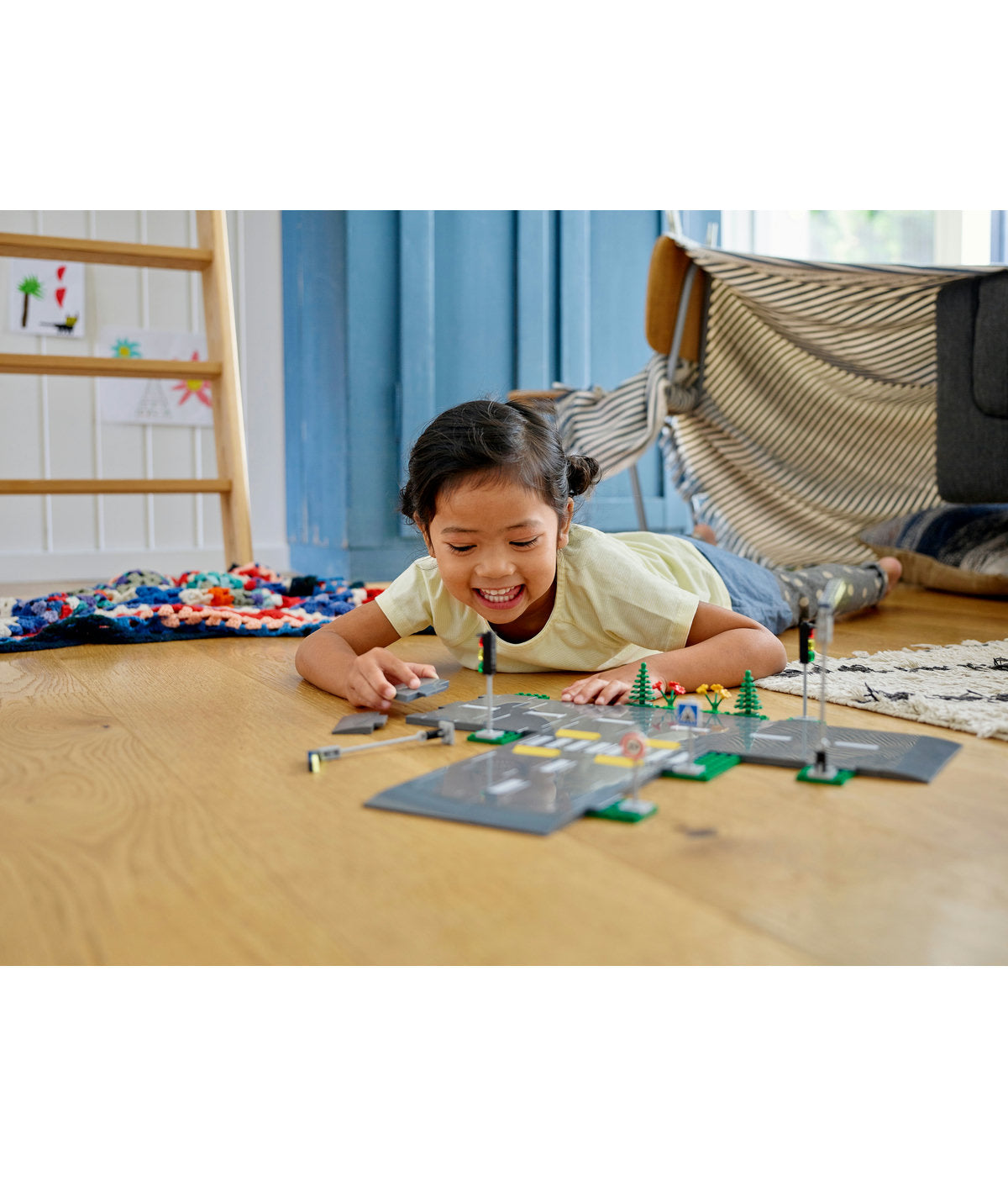 LEGO City Road Plates 60304 Building Kit (112 Pieces)