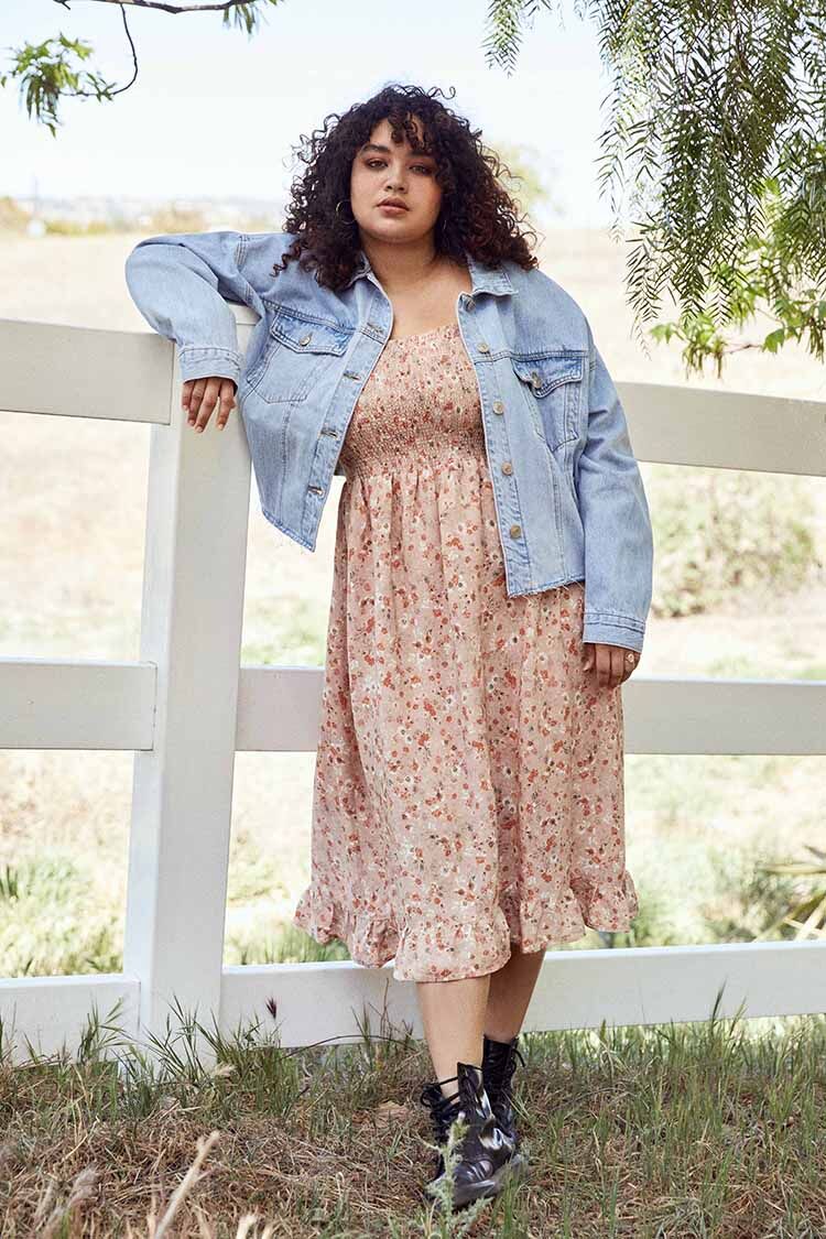 floral fit and flare dress forever 21 Forever 21~White Floral Print Fit N Flare Dress~Ruffles~Women M