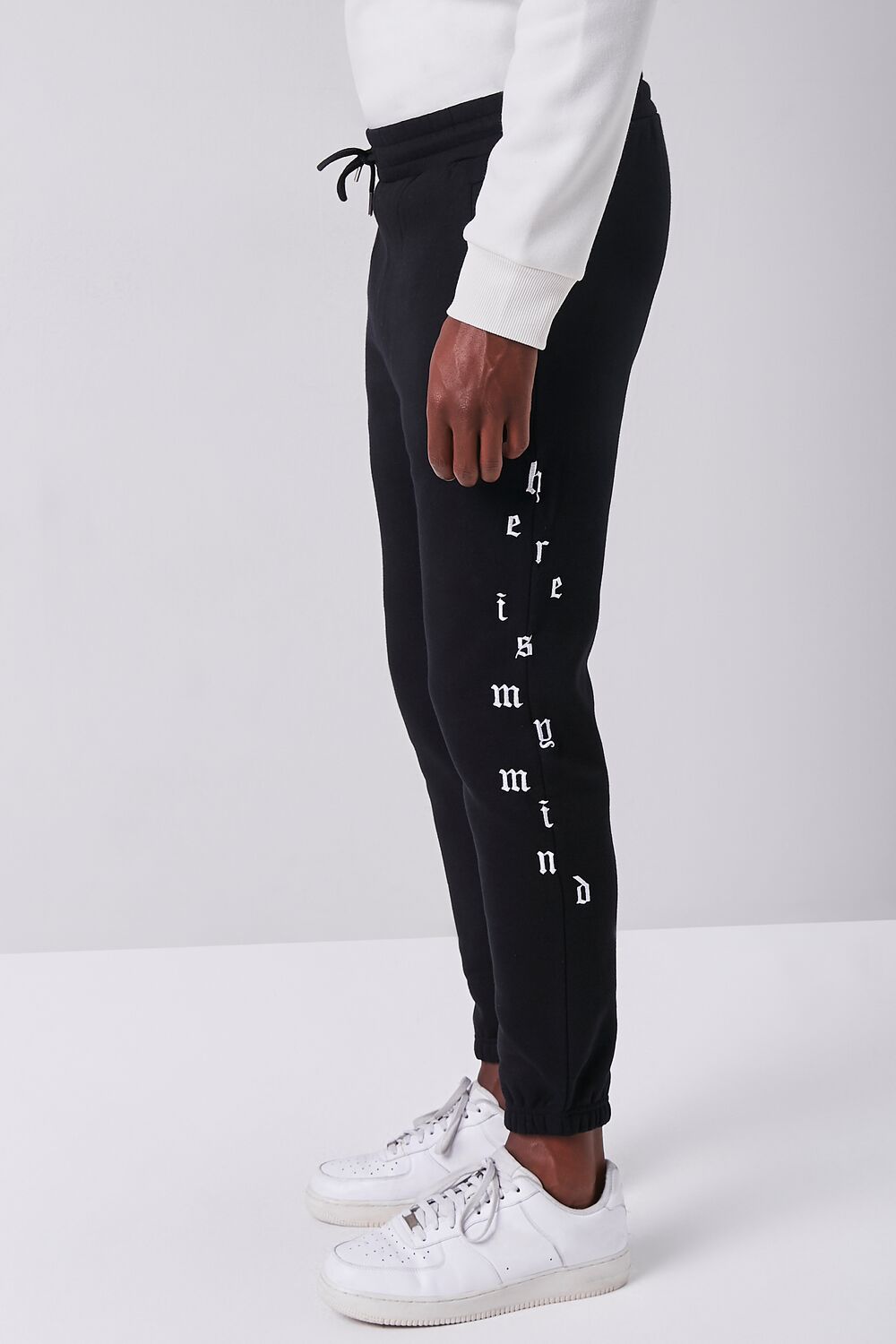 0044318801#Color_BLACK/WHITE
