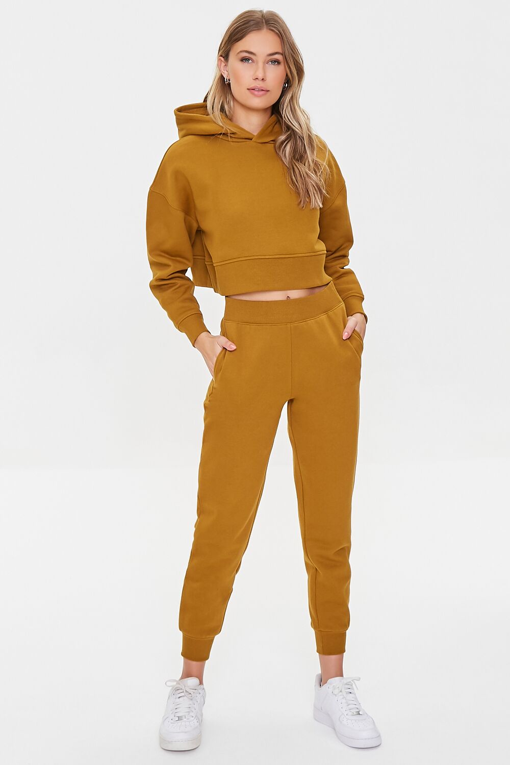 0044445909#Color_CHESTNUT