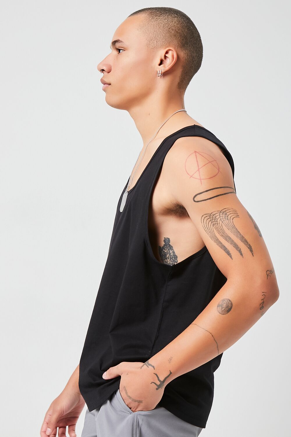 0044628201#Color_BLACK