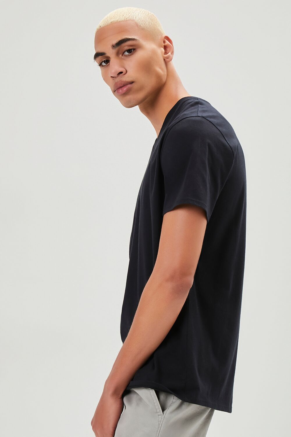 0045247701#Color_BLACK
