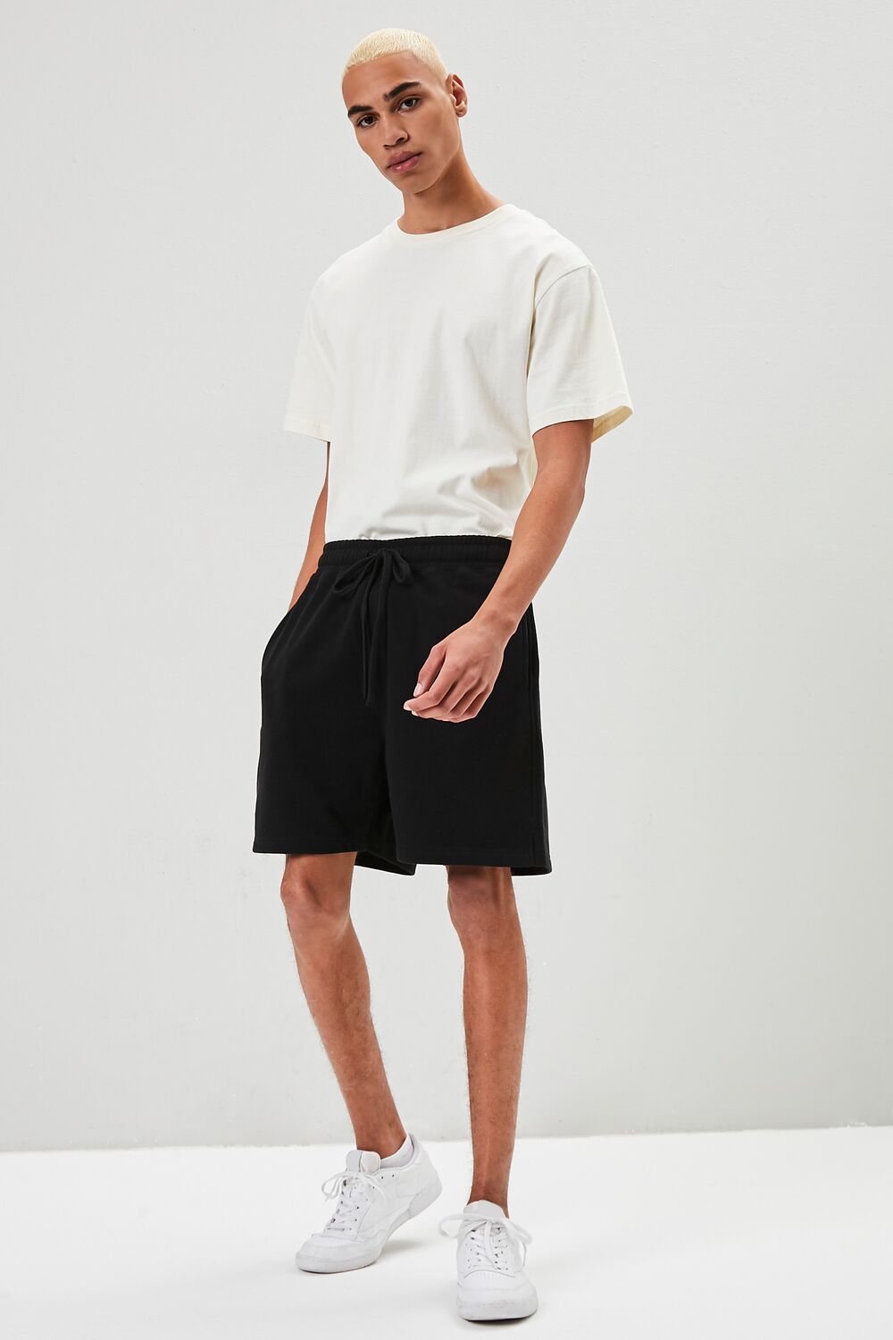 0045274901#Color_BLACK