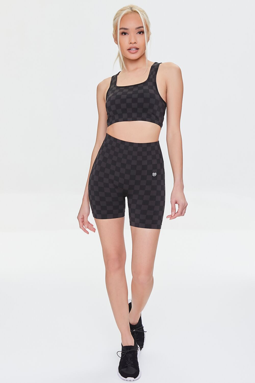 0045390102#Color_BLACK/GREY