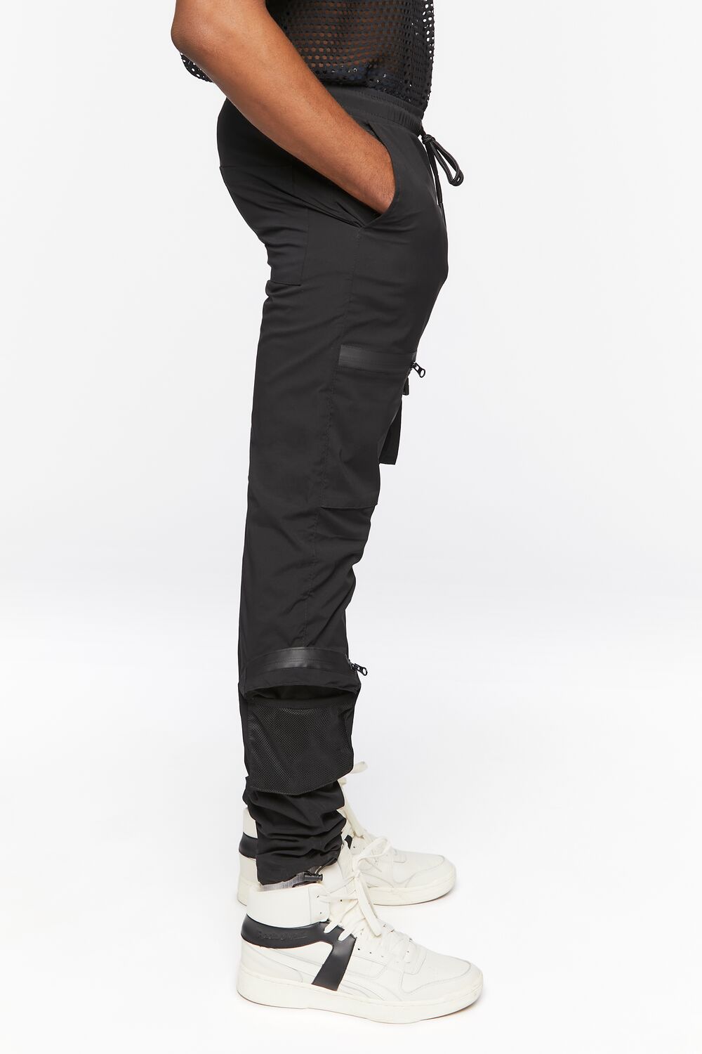 0046069301#Color_BLACK