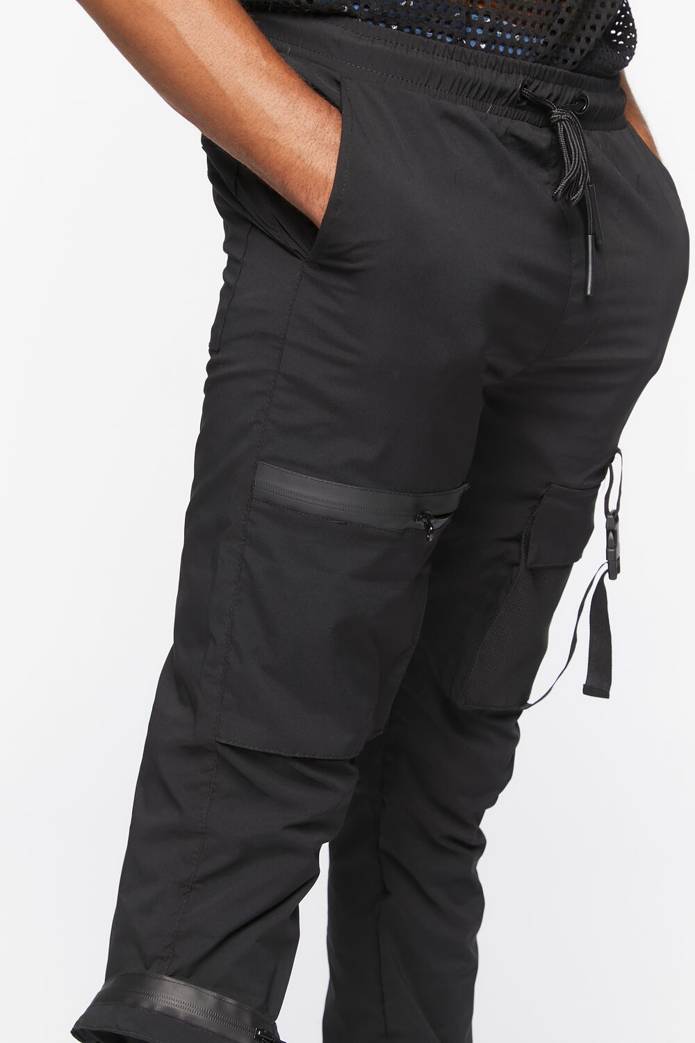 0046069301#Color_BLACK