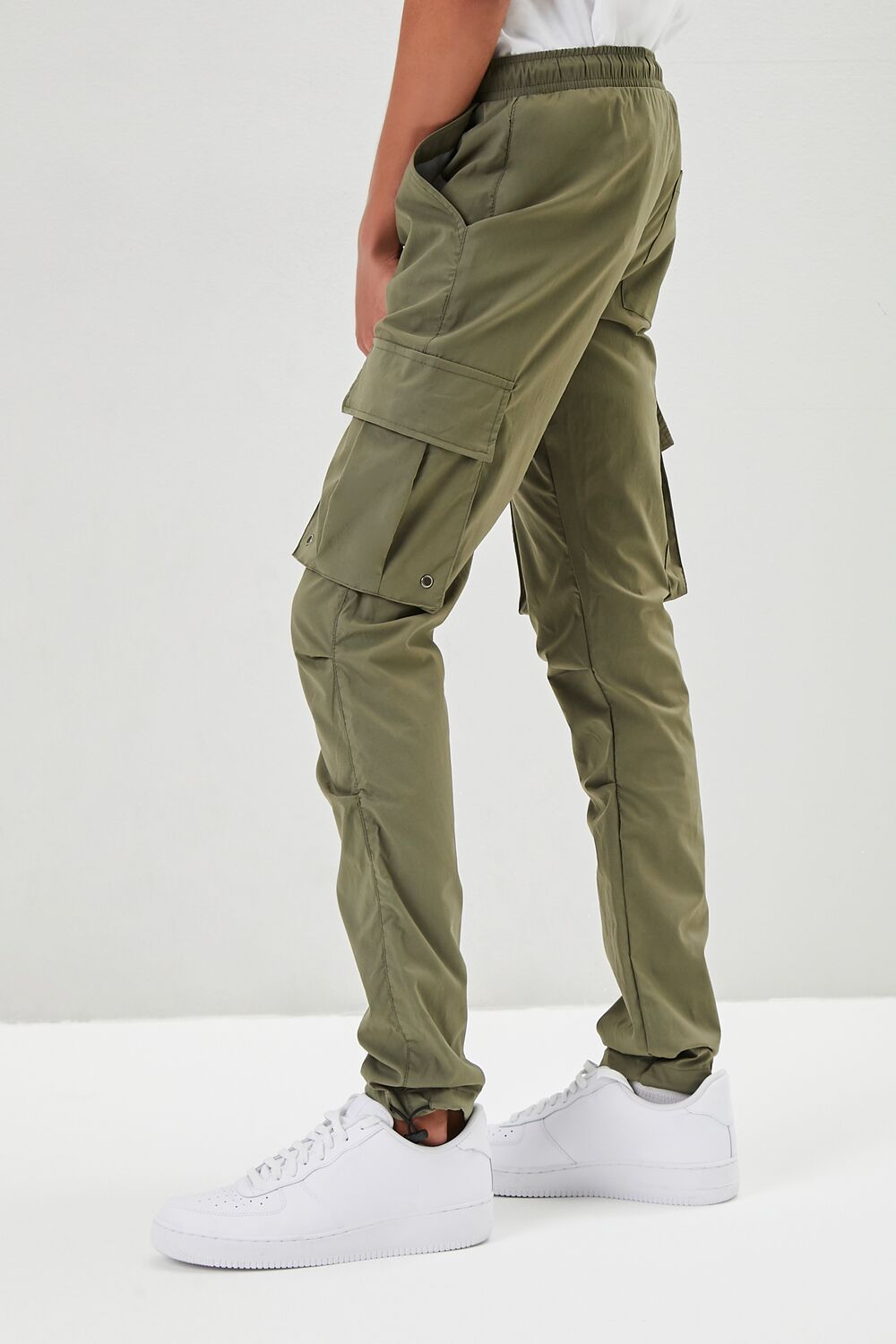 0046137102#Color_OLIVE