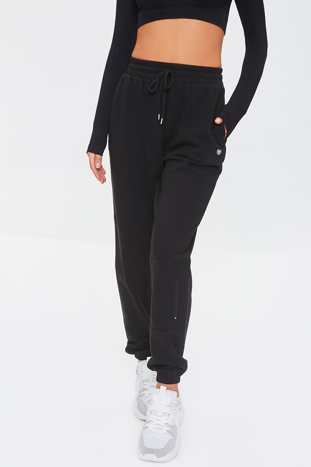 0046250401#Color_BLACK