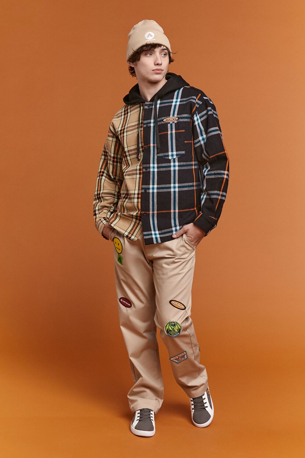 0046394302#Color_KHAKI/MULTI