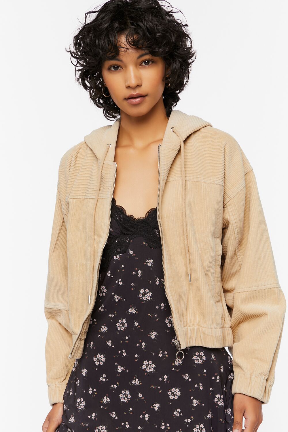 0046679704#Color_KHAKI