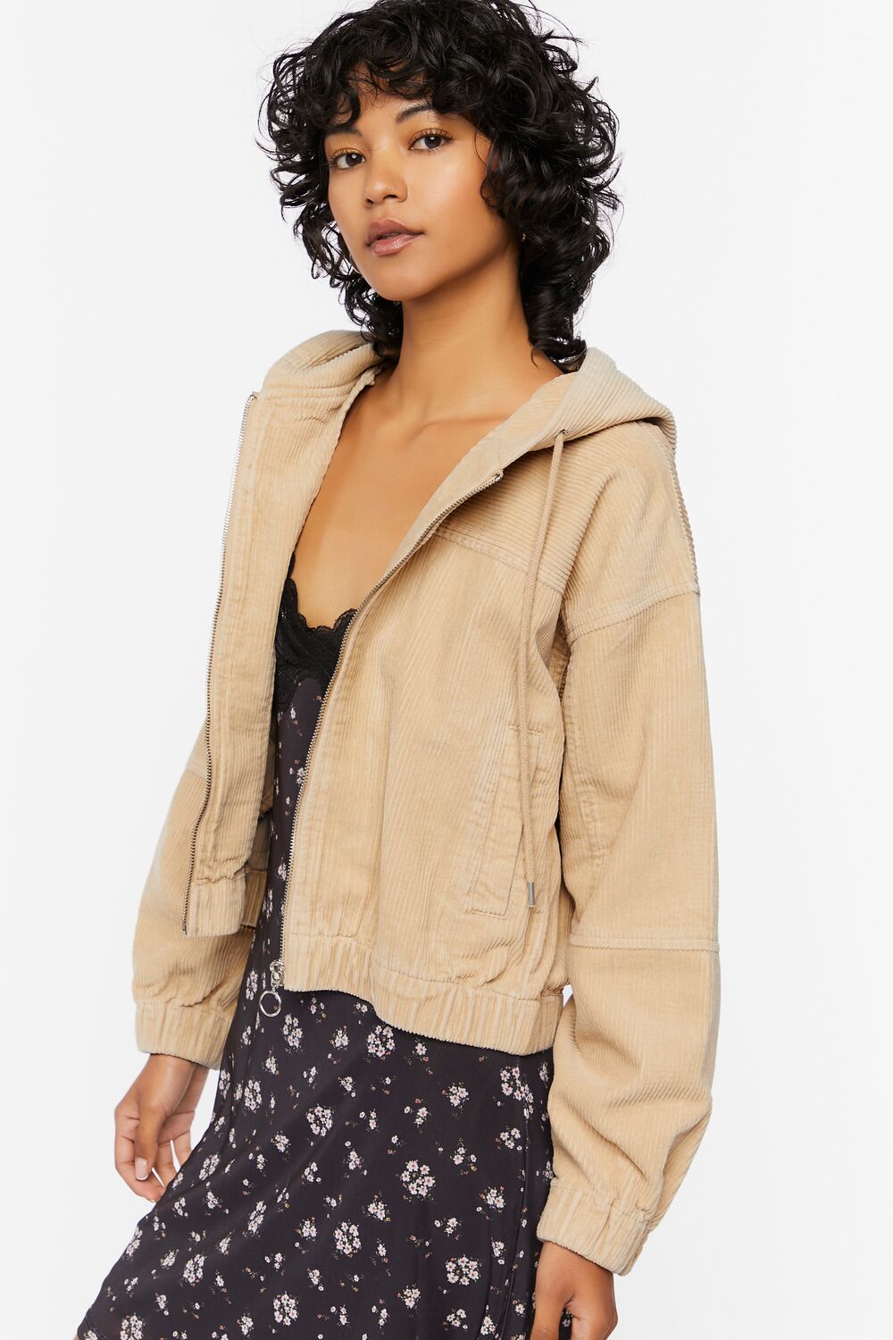 0046679704#Color_KHAKI
