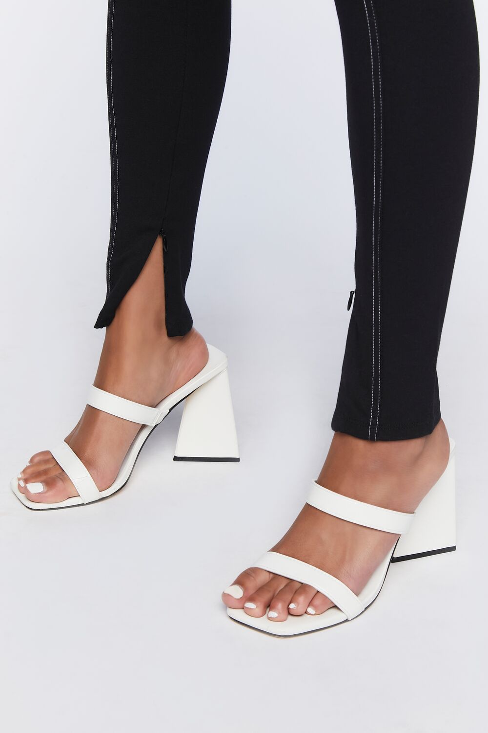 0046855103#Color_BLACK/WHITE