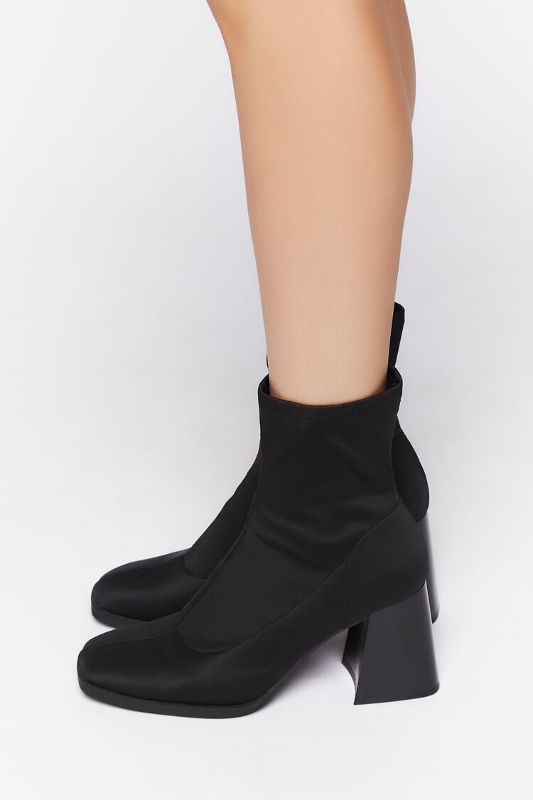0047057601#Color_BLACK