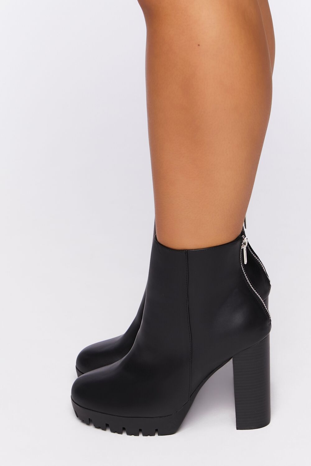 0047179801#Color_BLACK
