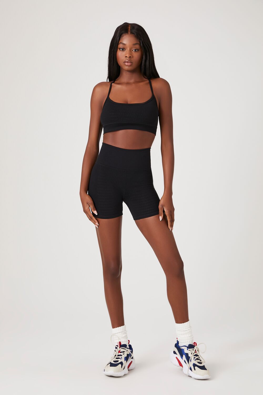 0047654701#Color_BLACK