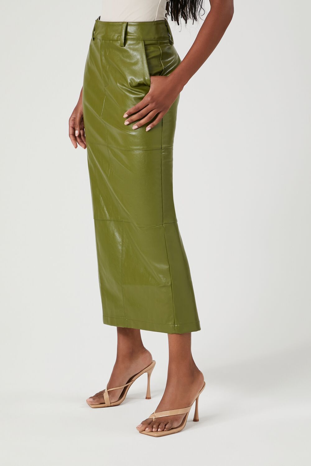 0047957403#Color_OLIVE