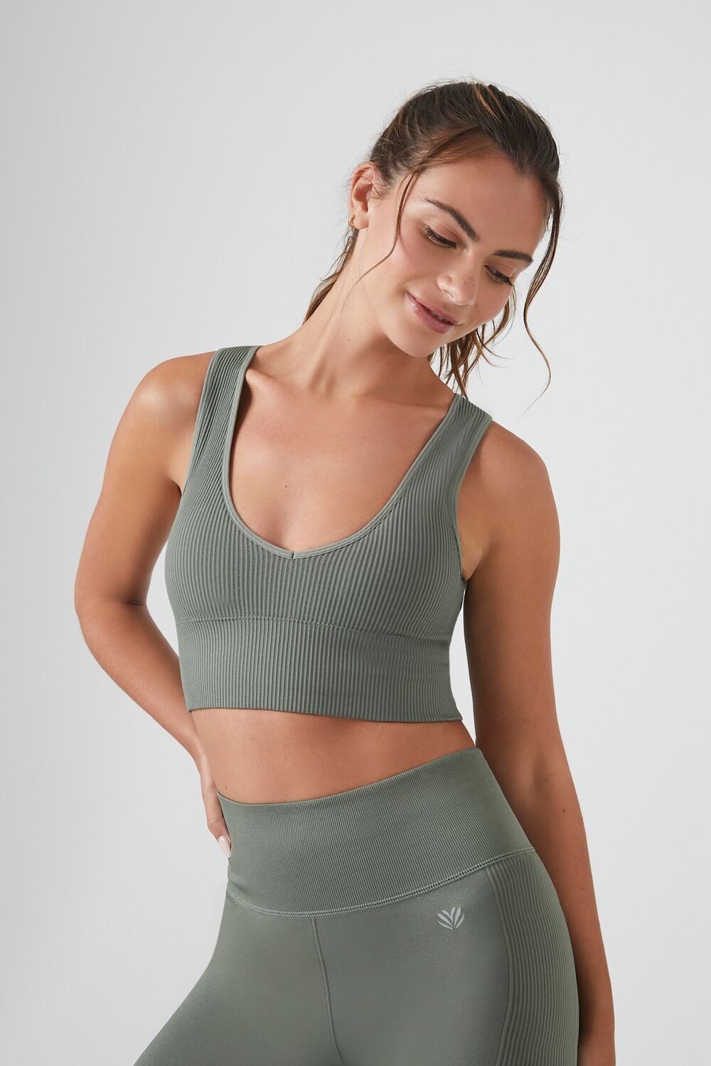 0048749527#Color_DARK OLIVE