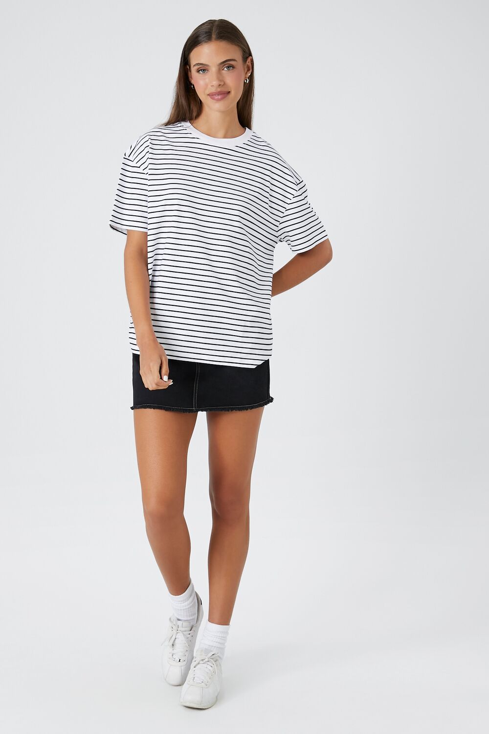 0048831604#Color_BLACK/WHITE