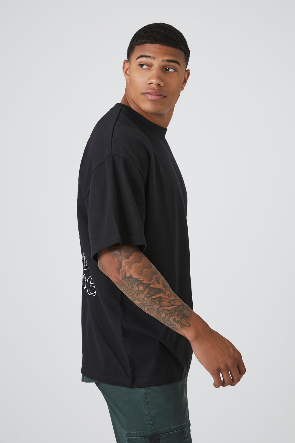 0049053502#Color_BLACK/WHITE