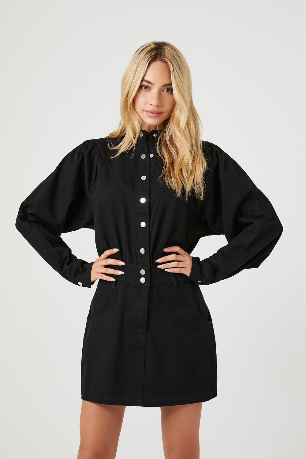 0049443703#Color_BLACK