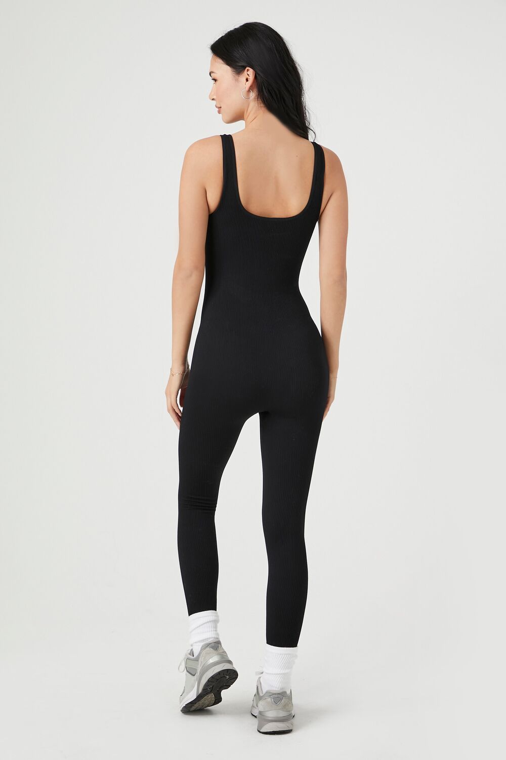 0050149301#Color_BLACK