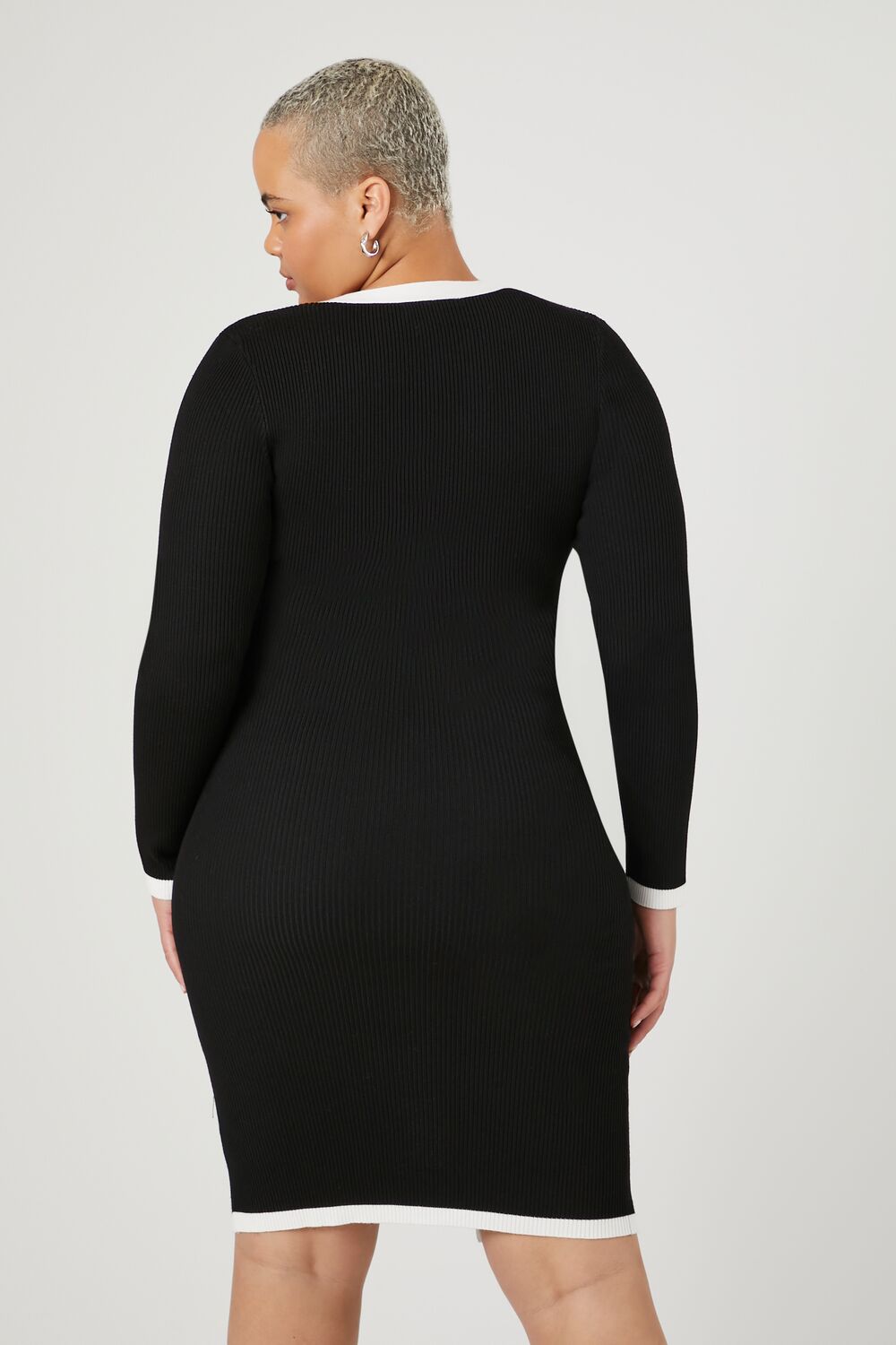 0124822302#Color_BLACK/WHITE