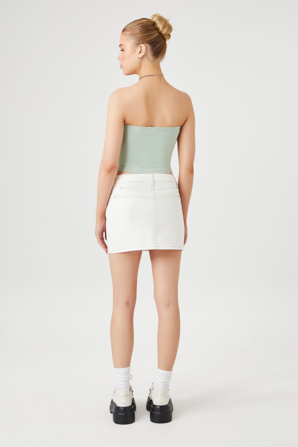 0126118601#Color_WHITE