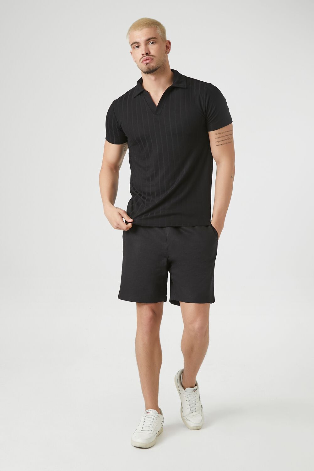 0126180001#Color_BLACK