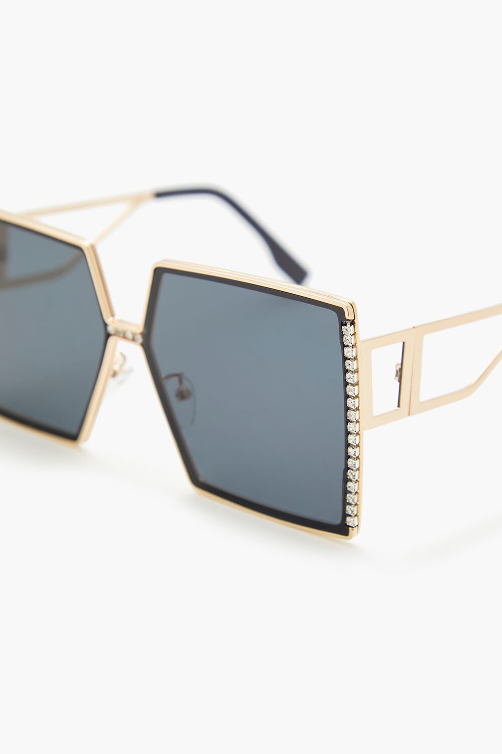 0129917901#Color_BLACK/GOLD