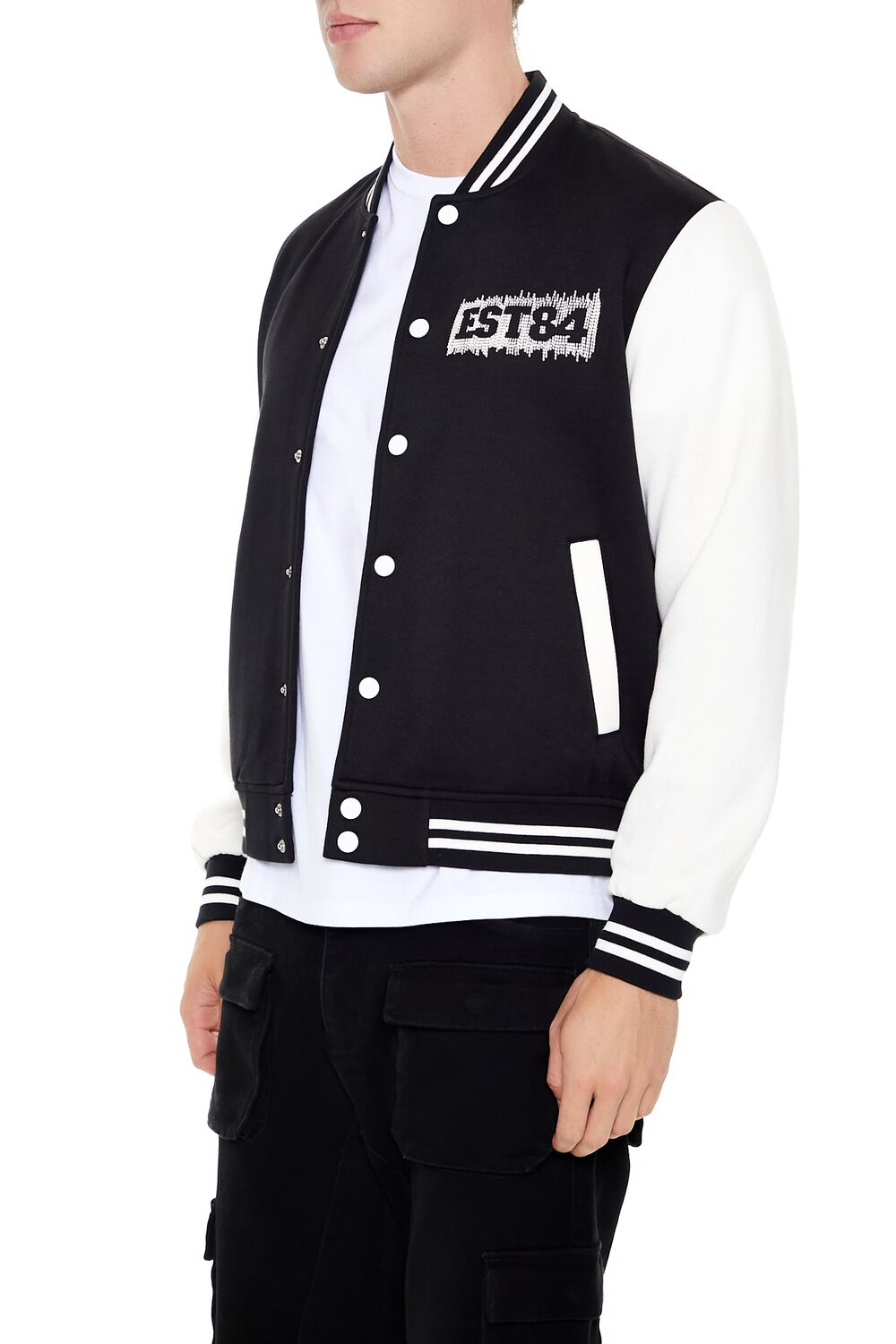0130994601#Color_BLACK/CREAM