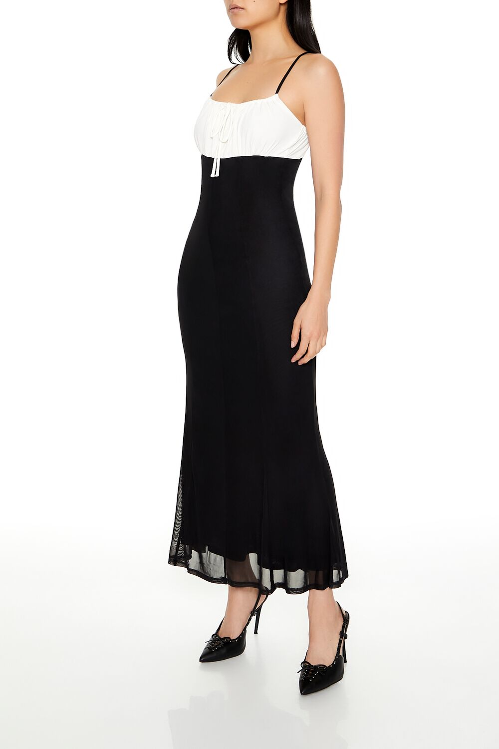 0131073101#Color_BLACK/CREAM