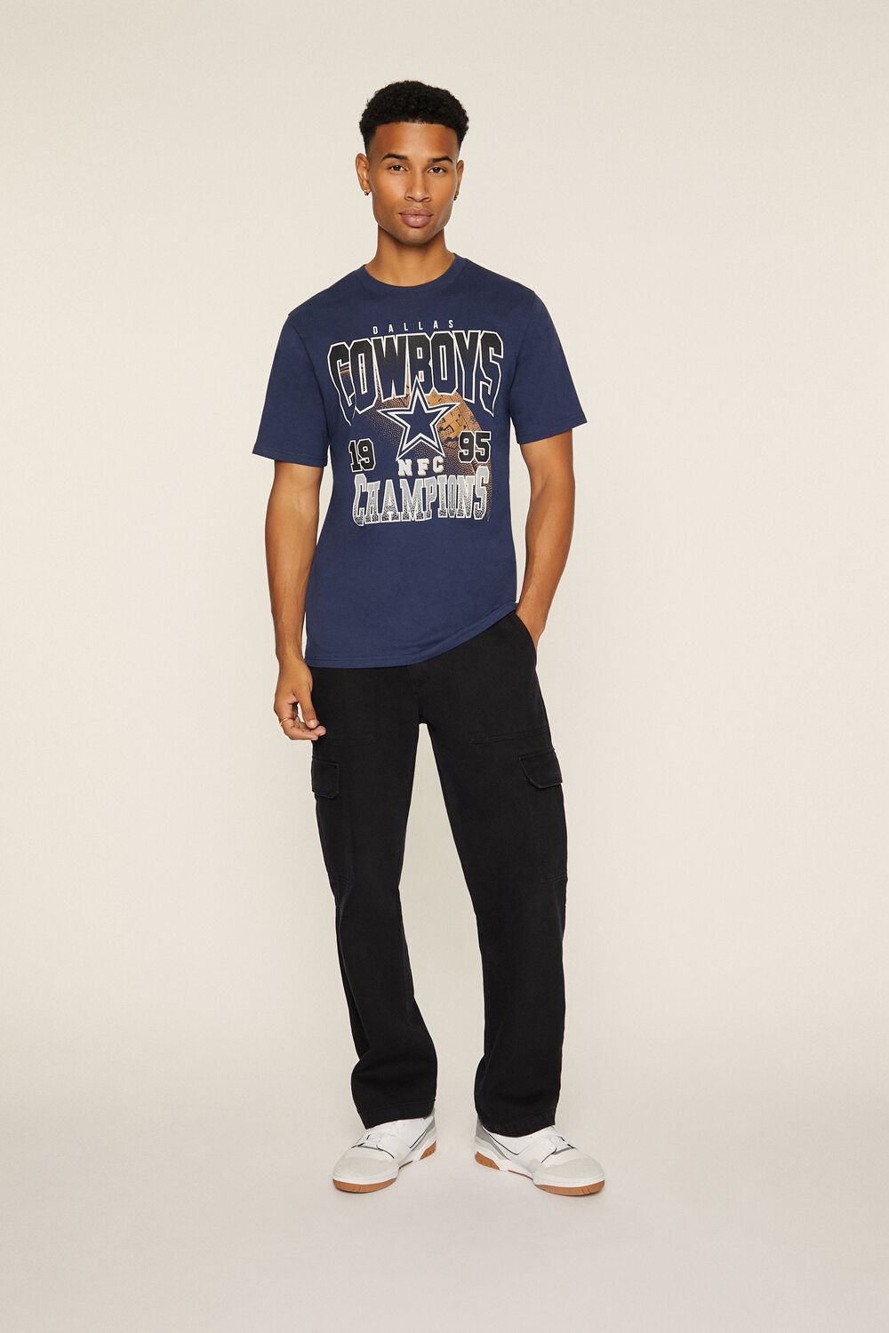 Dallas Cowboys Graphic Tee1