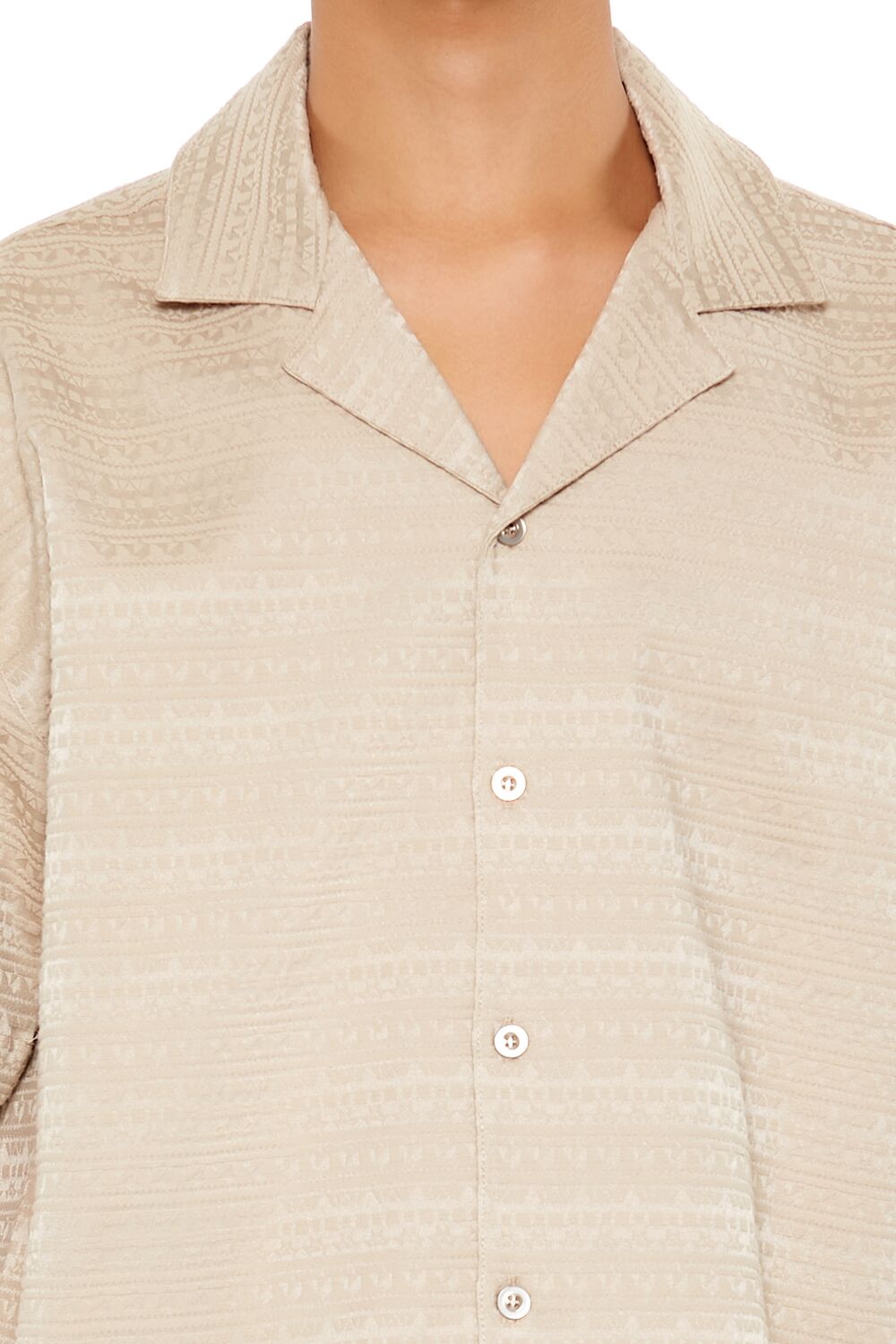 0133543702#Color_TAUPE