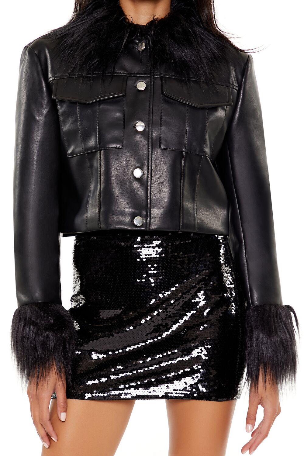 0133616702#Color_BLACK/BLACK