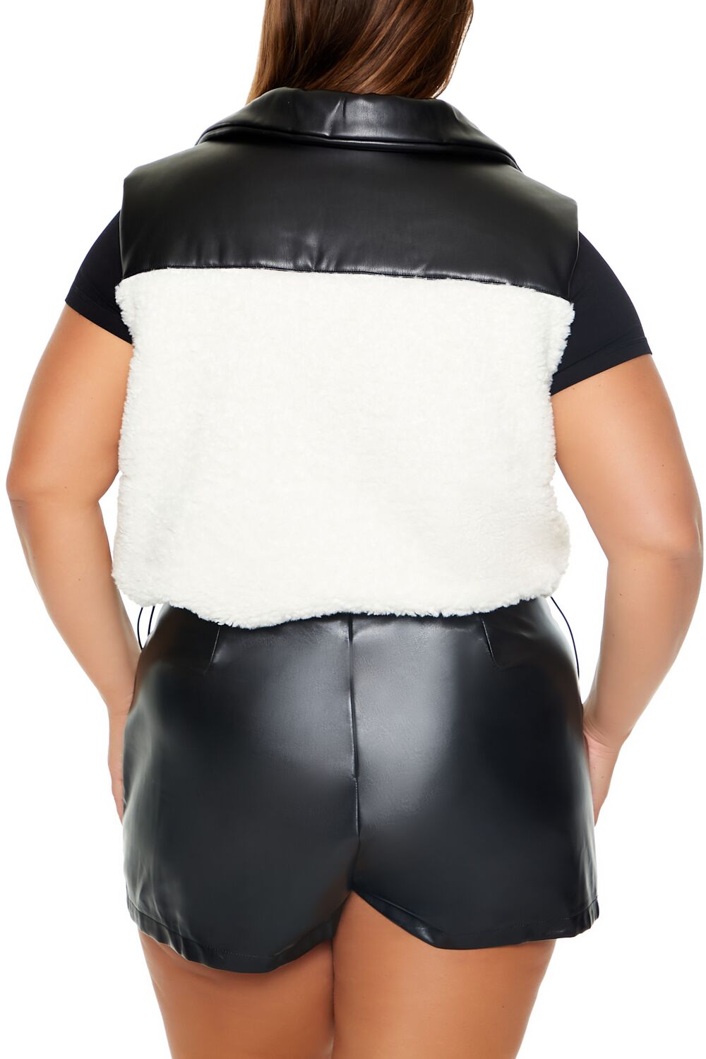 0133692301#Color_BLACK