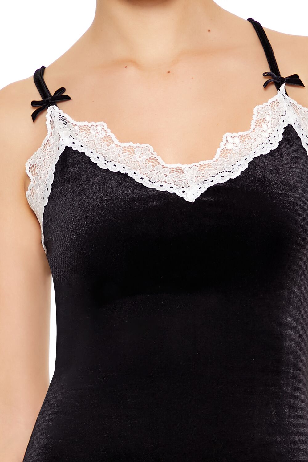 0134651901#Color_BLACK/WHITE